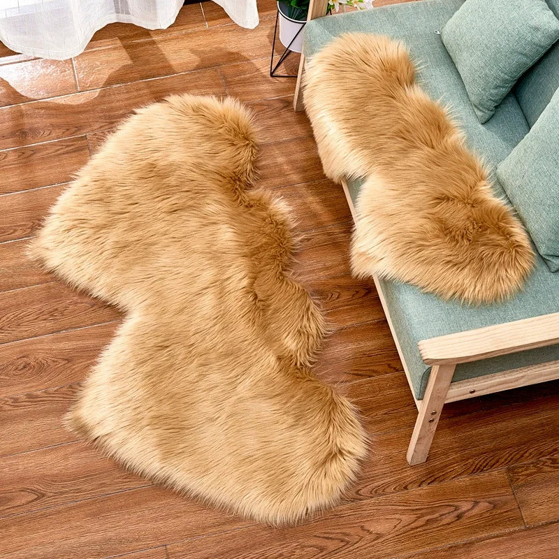Heart-Shaped Plush Rug - Soft European Style Decorative Mat